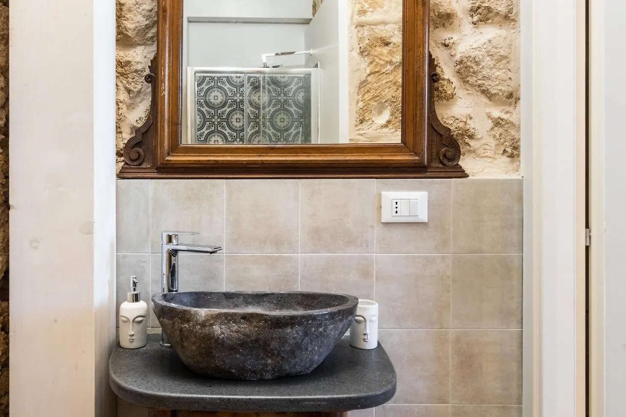 Michael Garden Bed & Breakfast Noto