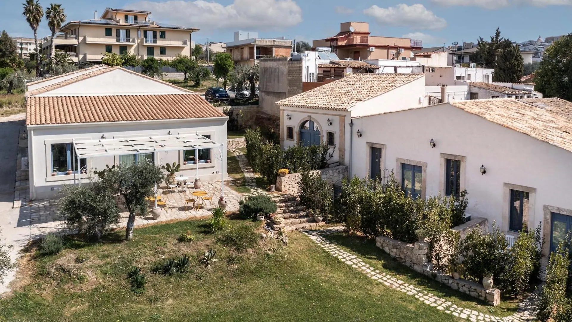Michael Garden Bed & Breakfast Noto Italy